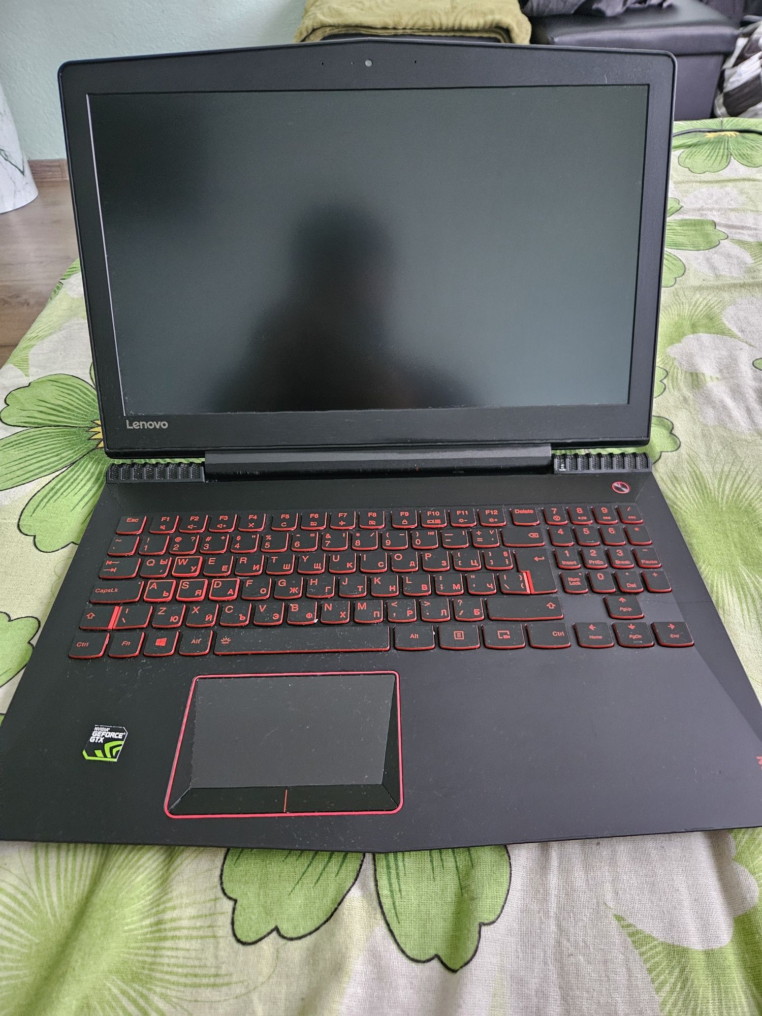 Lenovo legion Y520