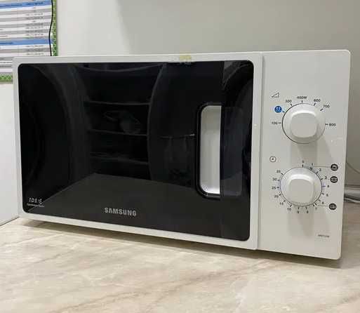 Микроволновая печь SAMSUNG