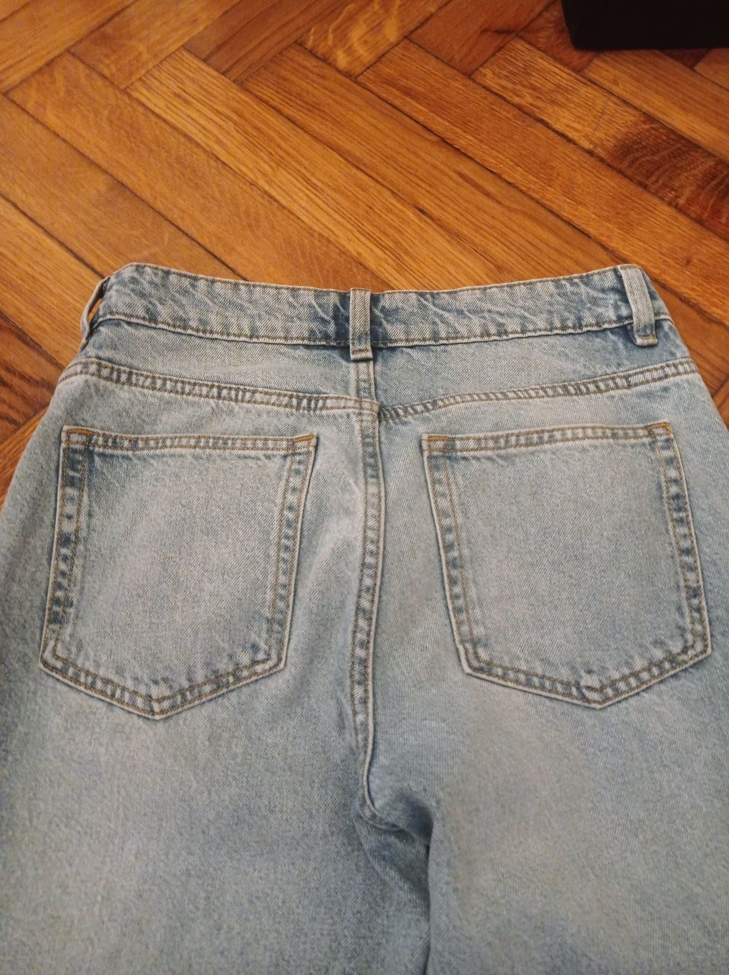 Blugi dama, H&M, jeans