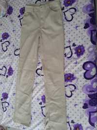 Pantaloni imitatie piele Zara