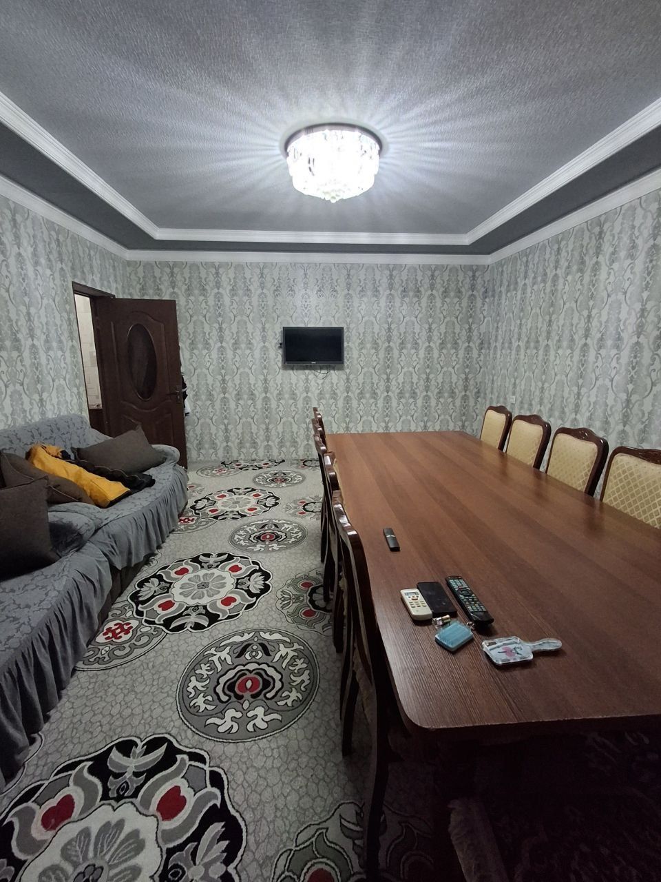 Срочно продам Кора-камиш 2/4  2/1/9.  60кв