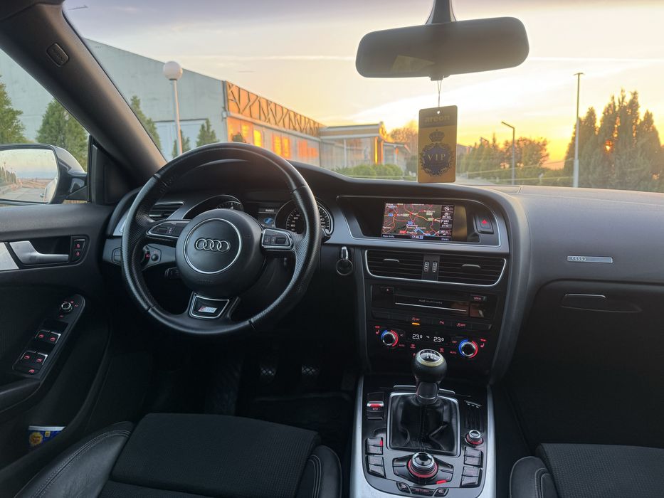 Audi A5 2.0 Diesel 177 cp 3 x SLine *2014* UNIC PROPRIETAR
