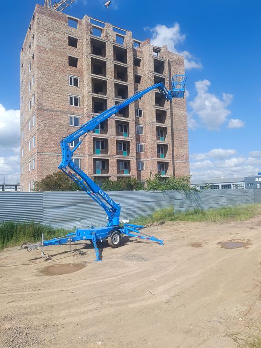 Автовышка,Астана,электрическая,самоходная,18 метров.