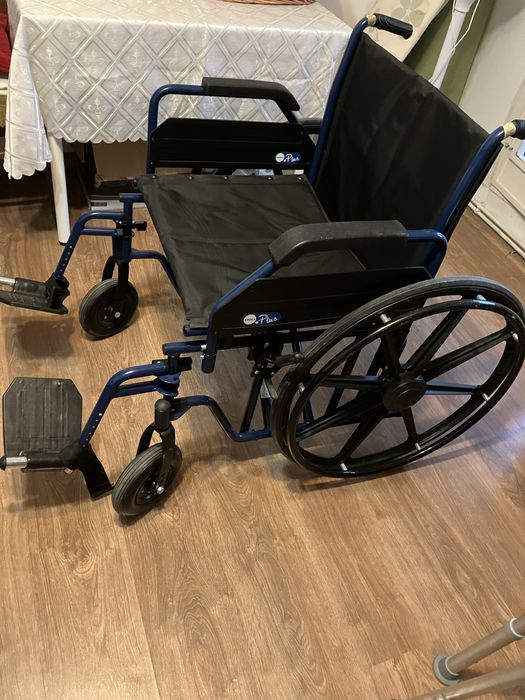 Carucior cu rotile extralarge