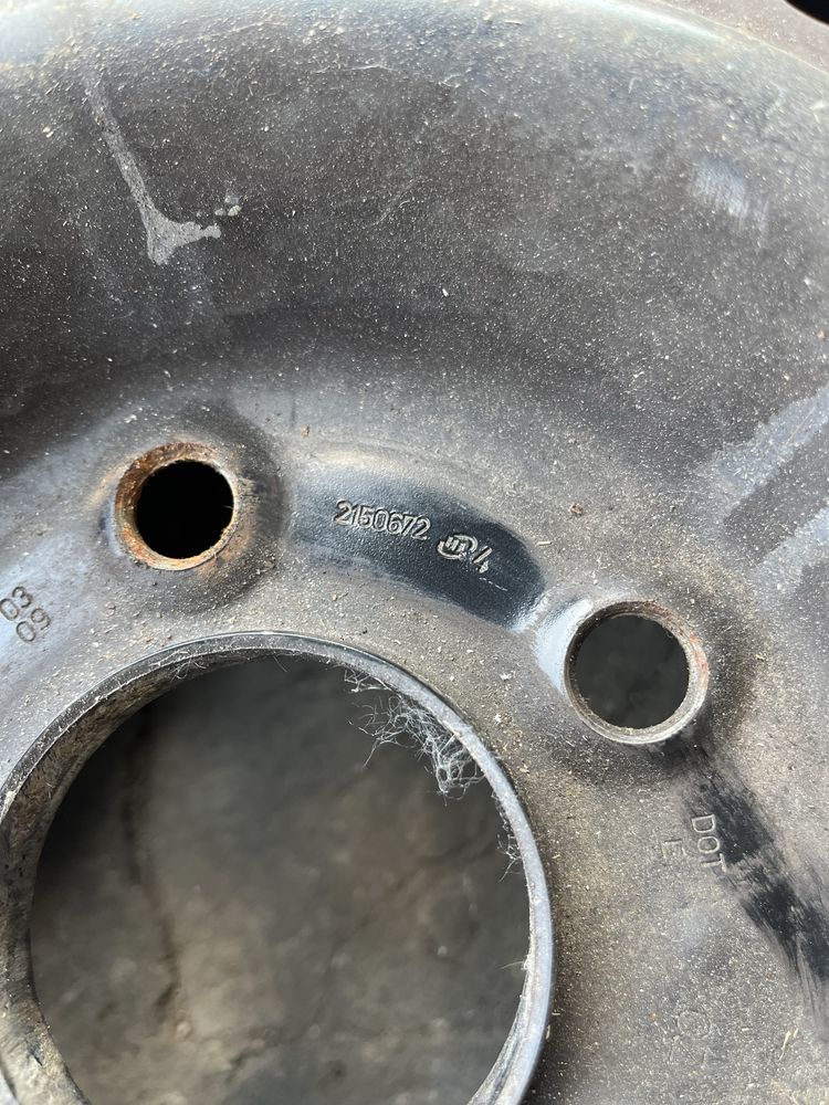 2 бр.  железни джанти 15” с гуми 5x114,3 5,5J за Hyundai KIA