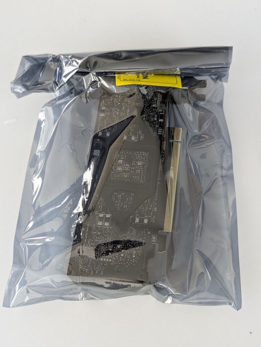 Placă Video HP NVIDIA RTX A2000 (12GB GDDR6) - NOUĂ + accesorii