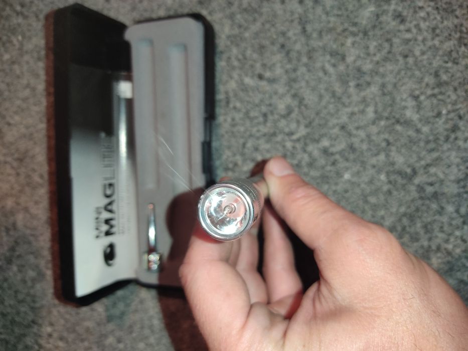 Lanterna Mini MagLite cu led