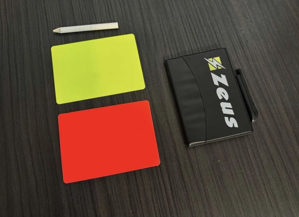 Echipament complet de arbitraj fotbal