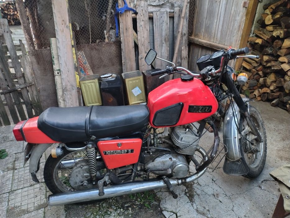 Мотоциклет ИЖ ЮПИТЕР 350