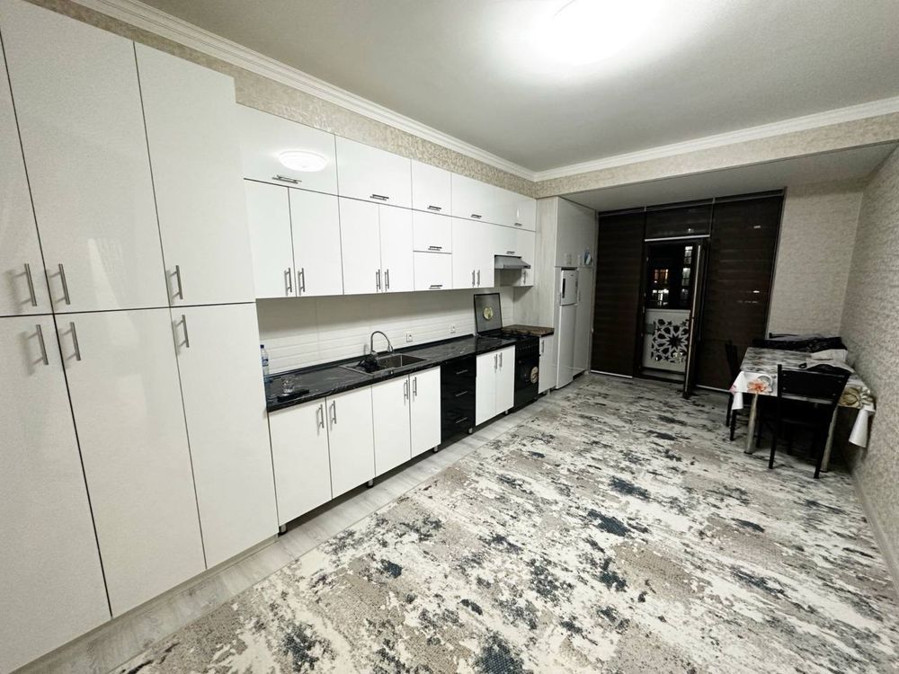 Аренда 3х ком 120 м2 Греен хаус Янгихает