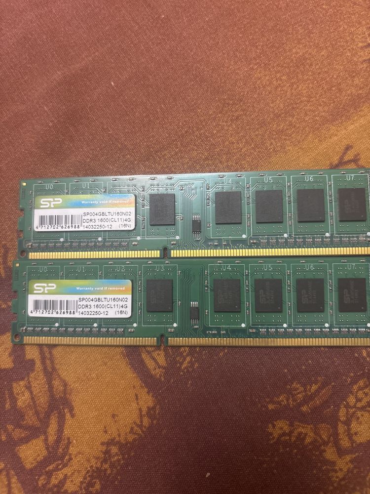 Продам DDR3 1600 (cl11) 4g