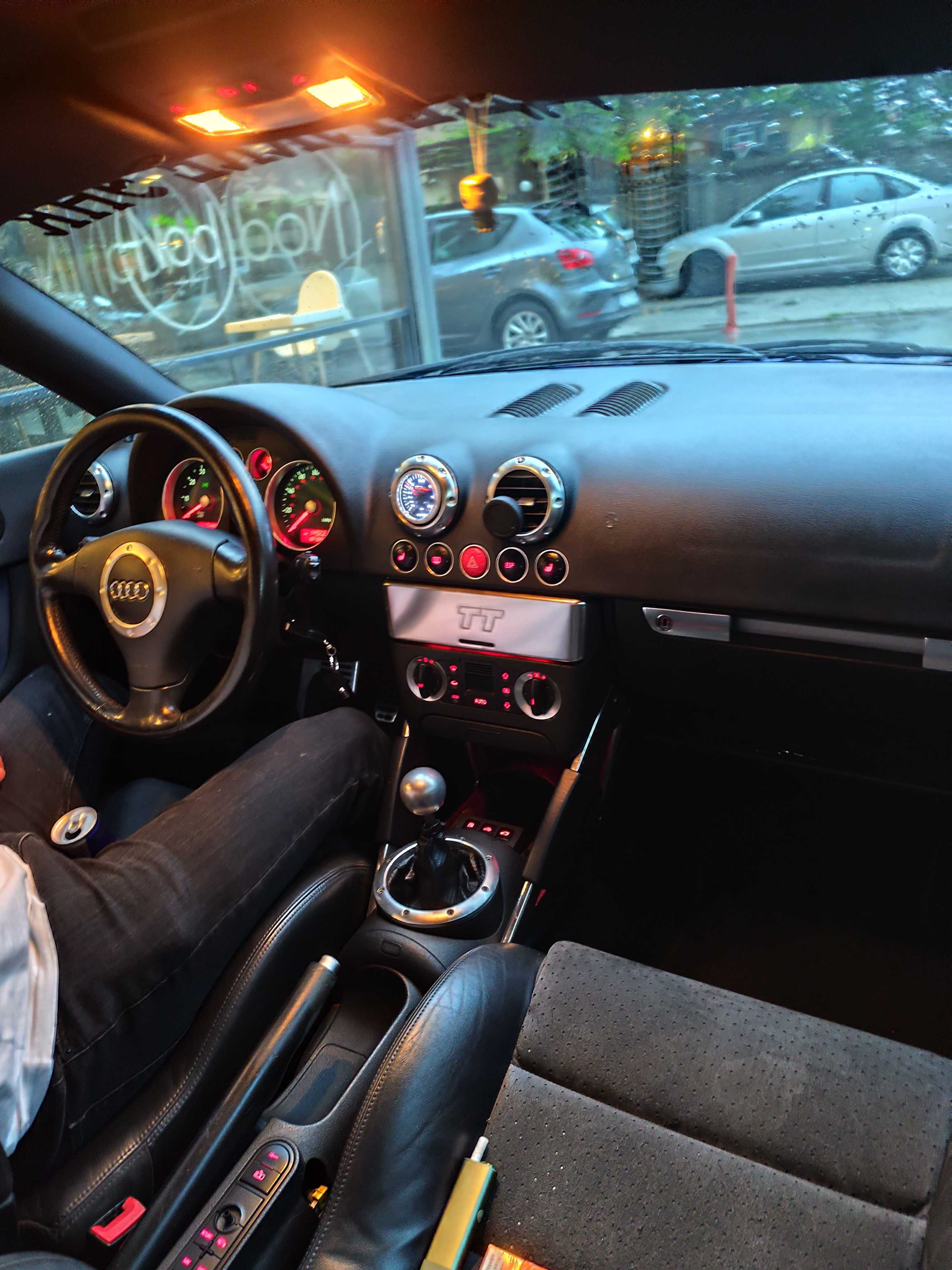 Audi TT 1.8T 230 cv