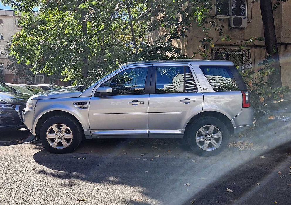 Land Rover Freelander 2