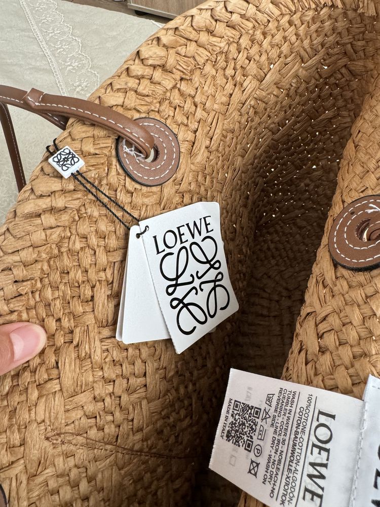 Дамска чанта Loewe