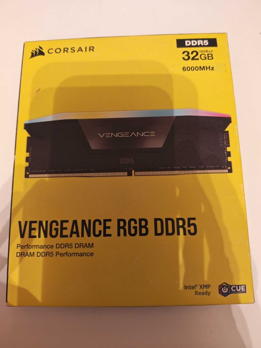 Memorie RAM Corsair Vengeance RGB 32GB DDR5 6000MHz CL36  Channel Kit