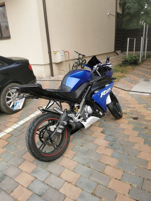 Motocicleta yamaha yzf 125