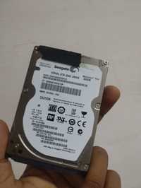 Hdd 320 gb bilan bitta 1 gb bitta 2 gb lik tezkor xotira