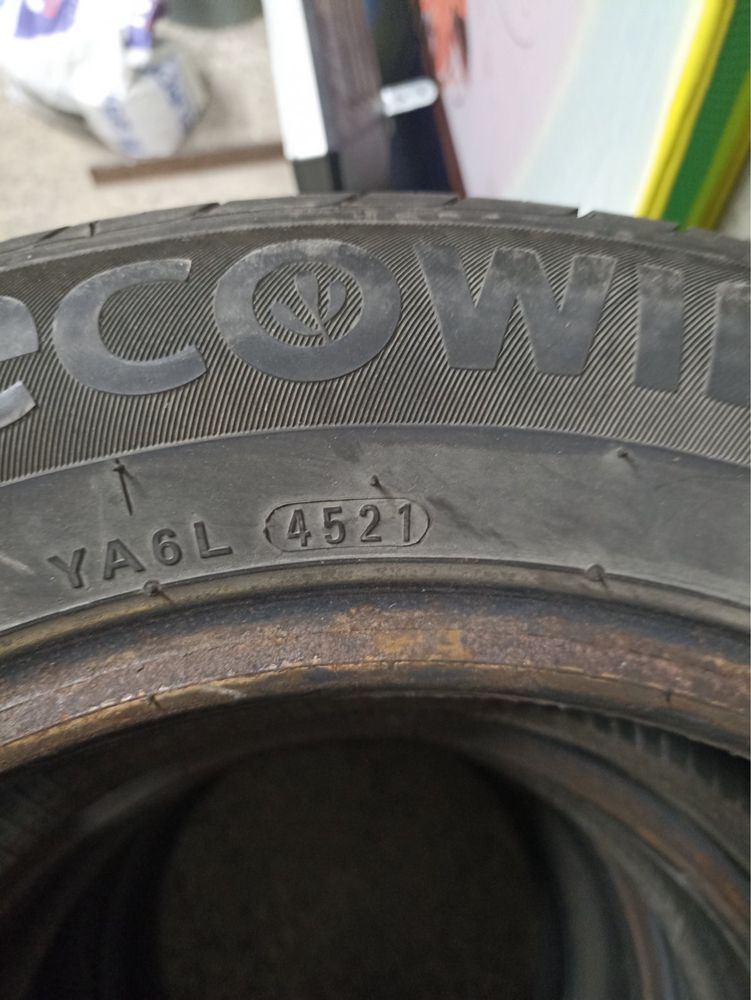 175 65 14 2 броя почти нови гуми KUMHO ecowing  ES01