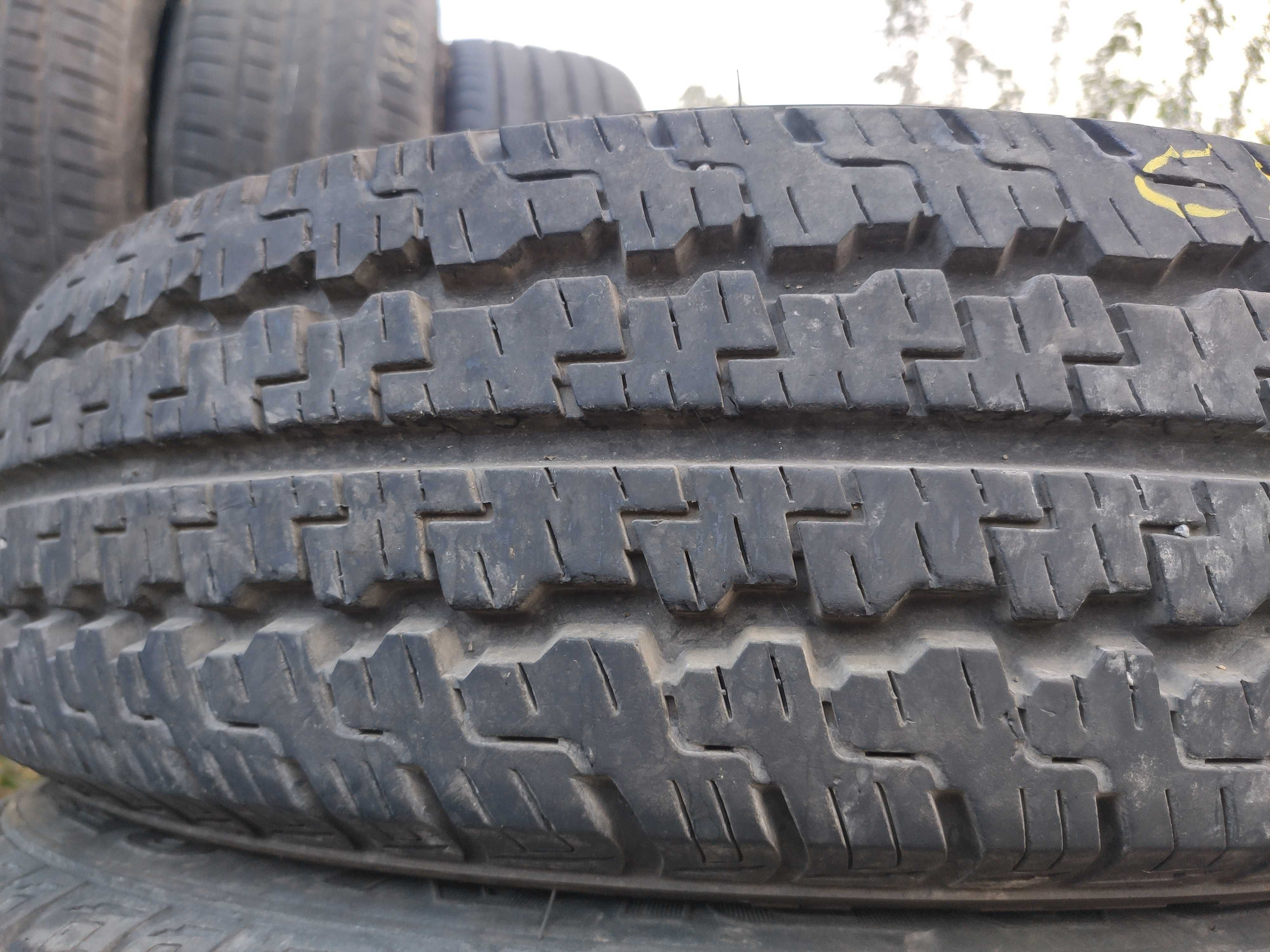 2бр Летни гуми за БУС 185 R 14 C - Кумхо