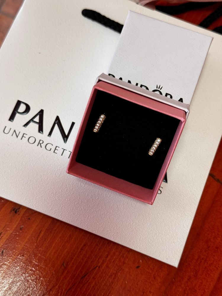 Пандора обеци Pandora