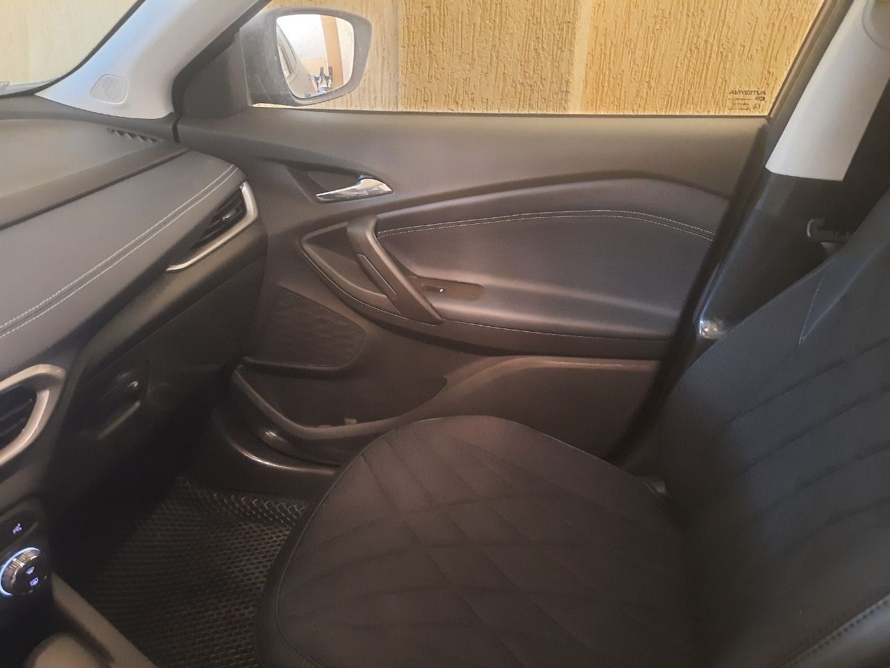 Tracker premier plus.  Треккер, Насияга:Бошига: $12 000, $750дан 12 ой