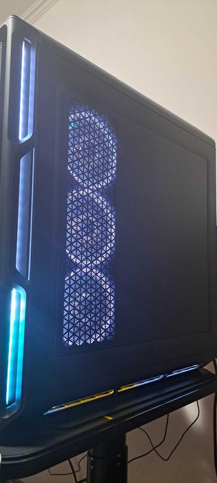 Sistem PC Gaming CORSAIR, Intel Core i9-13900K, RTX 4090, 96GB