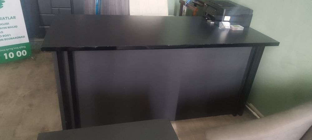Ofis uchun tayor mebel