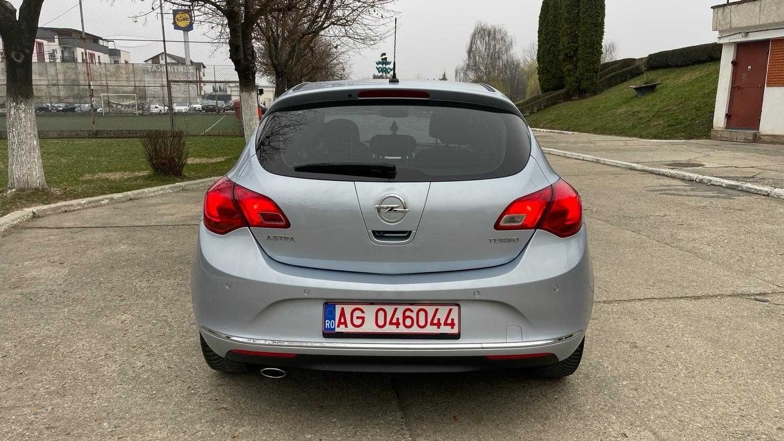 Vand Opel Astra J Posibilitate Rate