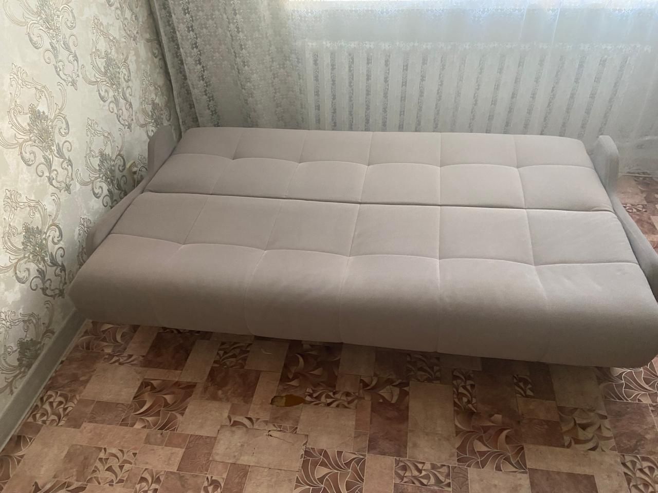 Диван в хорошем качестве