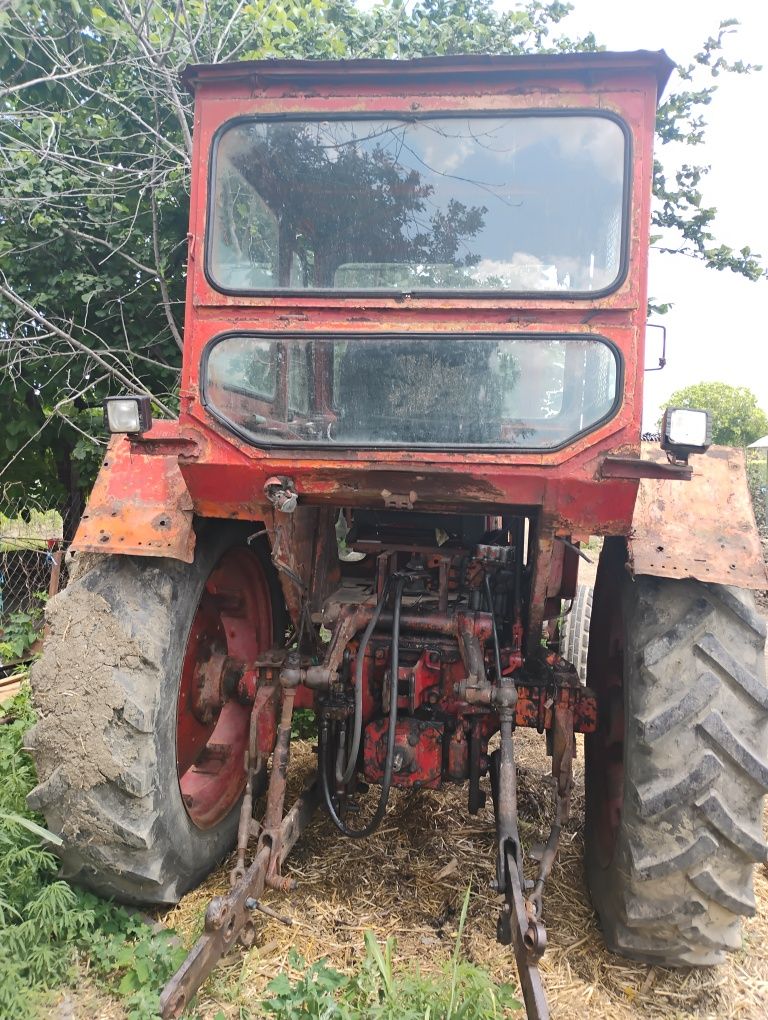 Tractor u650 schimb cu ceva mai mic