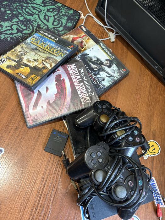 Продам ps2 в хорошем состоянии
