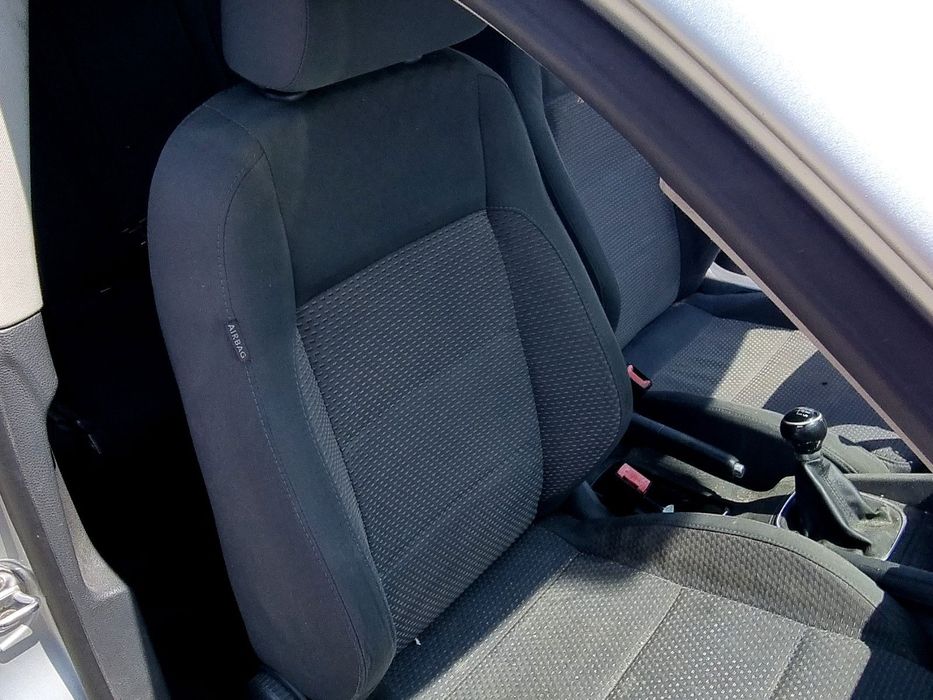 Scaun dreapta fata Volkswagen Jetta 3  (1K2) [Fabr 2005-2010] 1.9 TDI