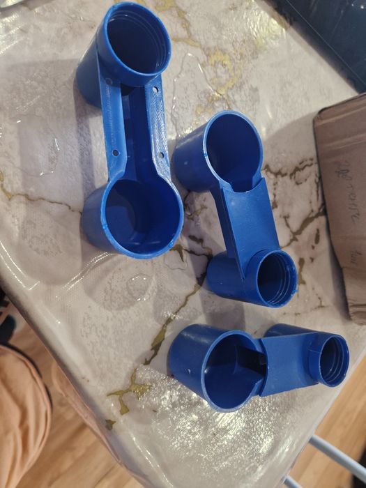 Продам поилки на бутылку