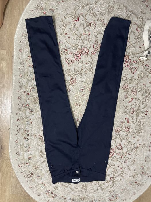 Брюки школьные новые на 13-15