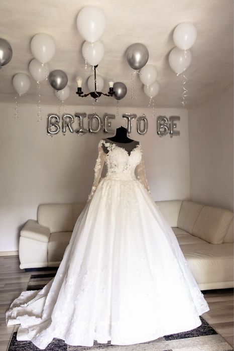 Rochie mireasa trenă model unicat