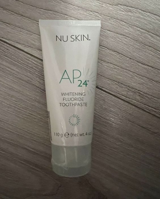 Pastă de dinți pentru albire AP24 Nu Skin