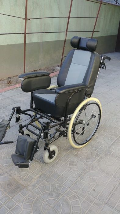 Инвалидная коляска