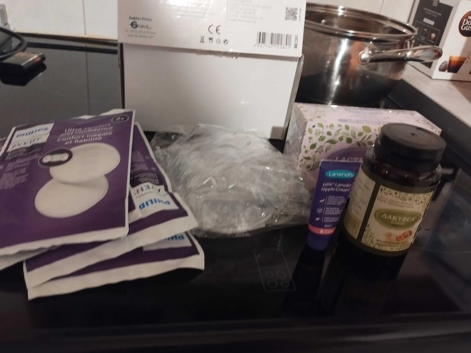 CANGAROO Електрическа помпа за кърма HANDS FREE LIBERA + подаръци