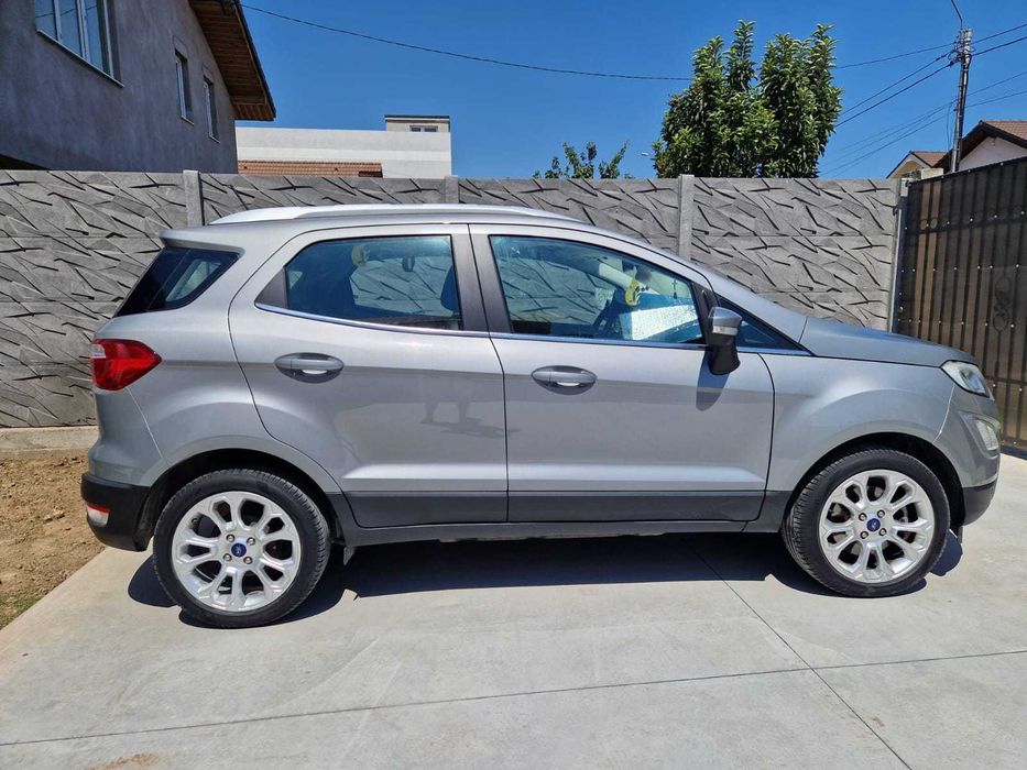 Mă vinde - Ford ecosport 2020 , fara motor