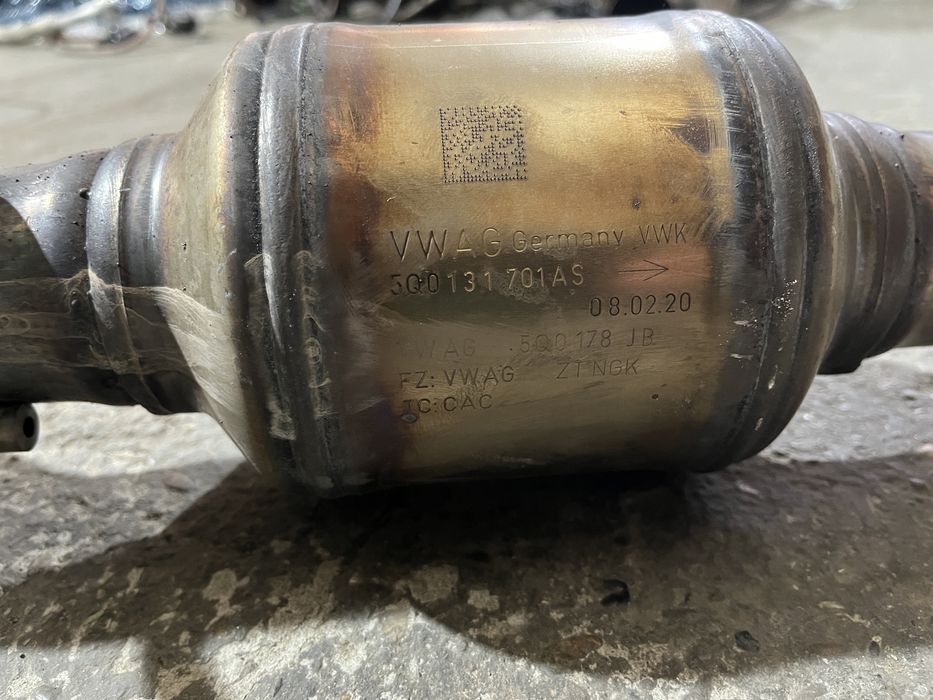 Filtru de particule / DPF / Catalizator VW Seat Skoda Audi