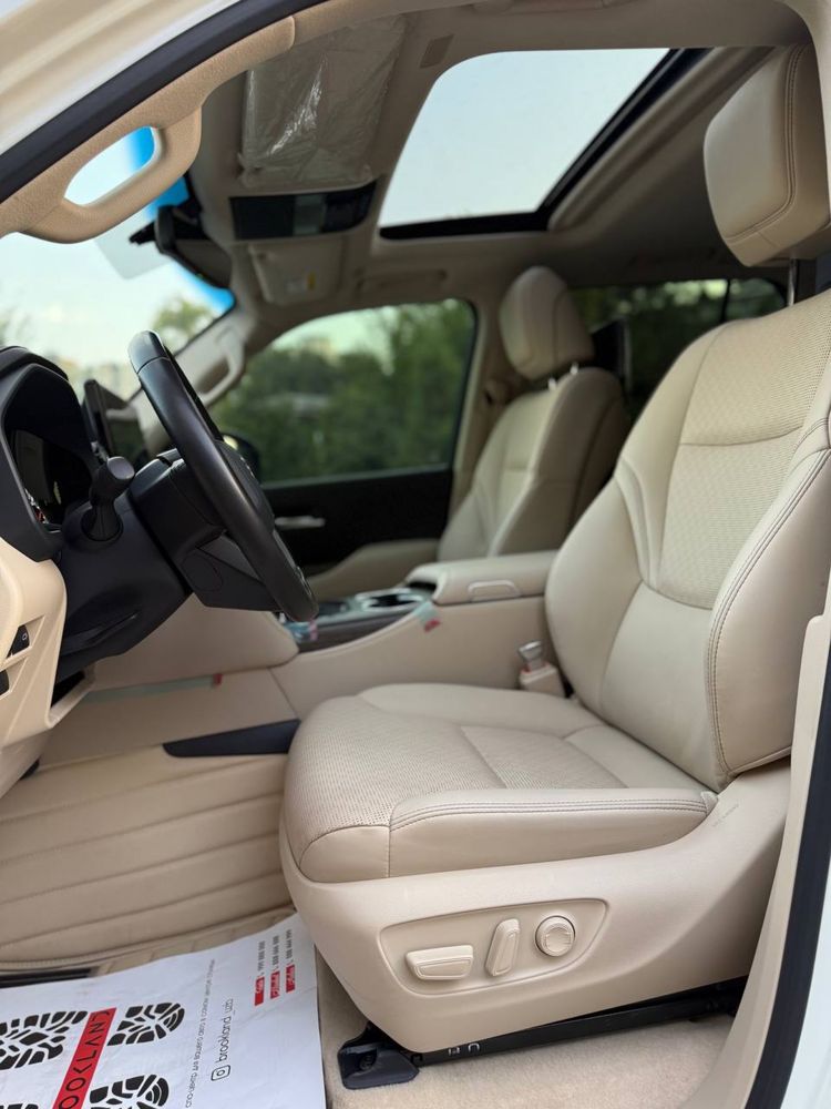 Toyota Land Cruiser 300 возможно приобрести в рассрочку