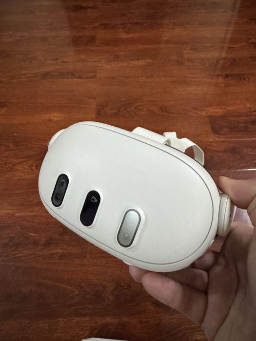Quest 3 128 gb в отличном состоянии