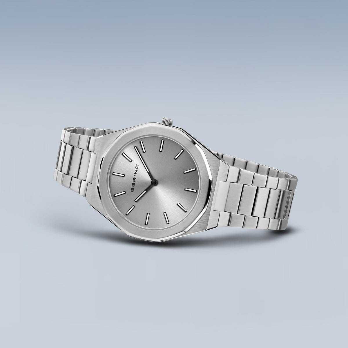 Мъжки часовник Bering 19641-700
