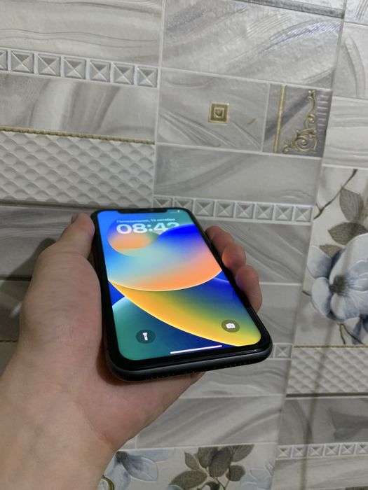 iPhone 11 64 г 24/7