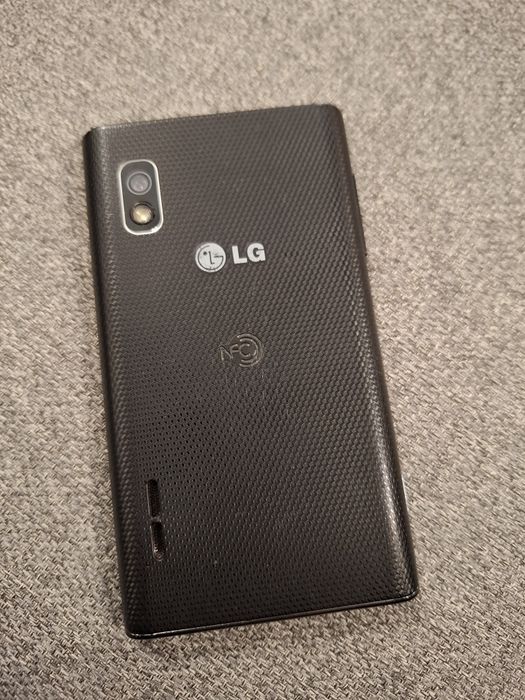 LG Optimus L5 E610V – stare ok, funcțional 100%