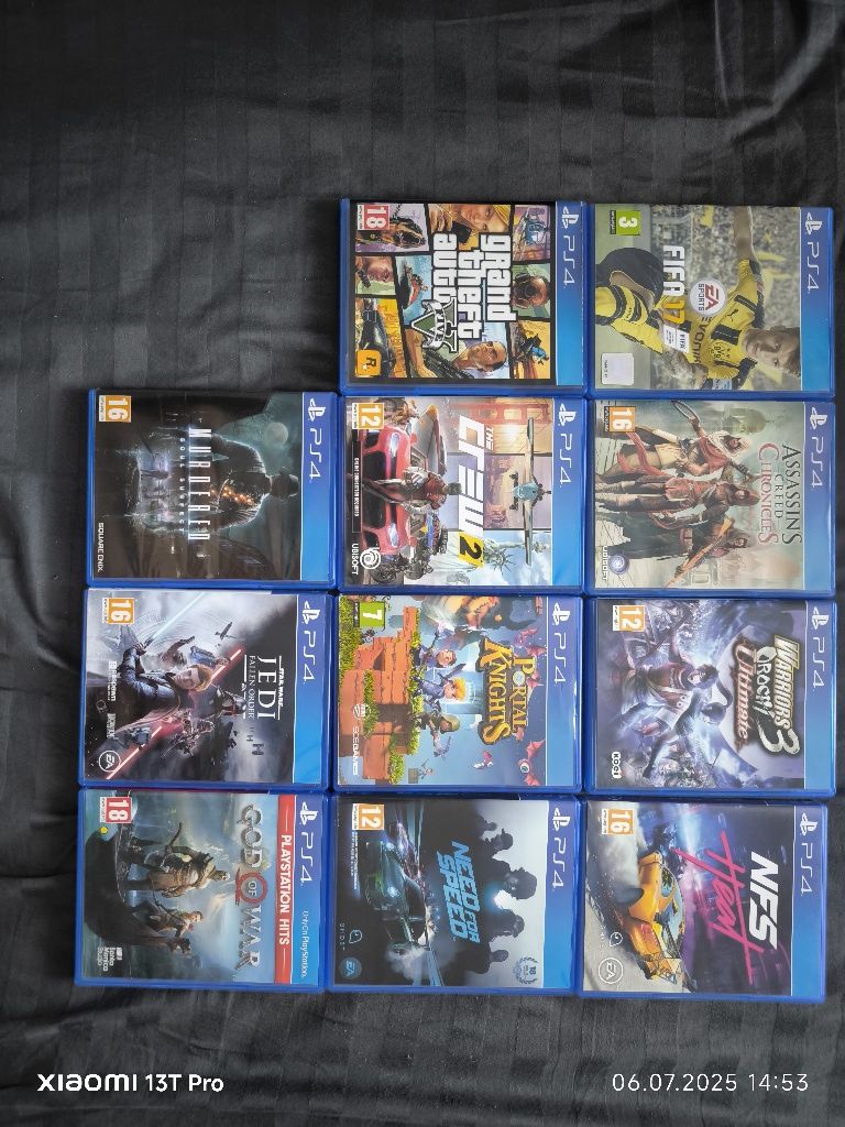 Vând ps4 slim 500gb