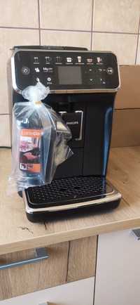 Espressor Philips seria 5400 LatteGo Black NOU