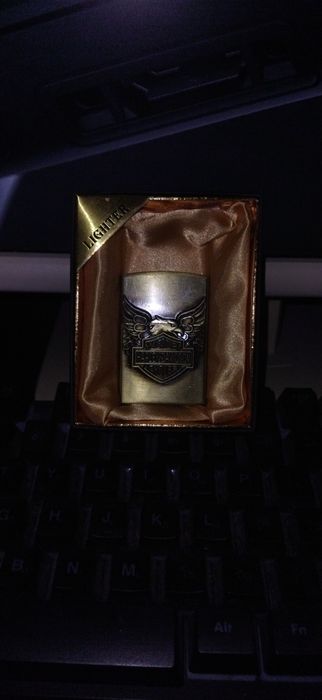 Зажигалка lighter