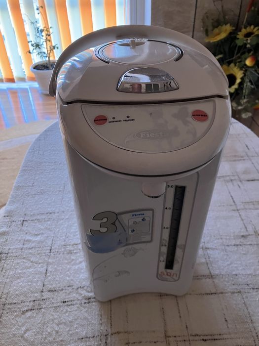 Fierbător electric FIESTA, 5L, pentru apă, ceai, vin fiert, lichide