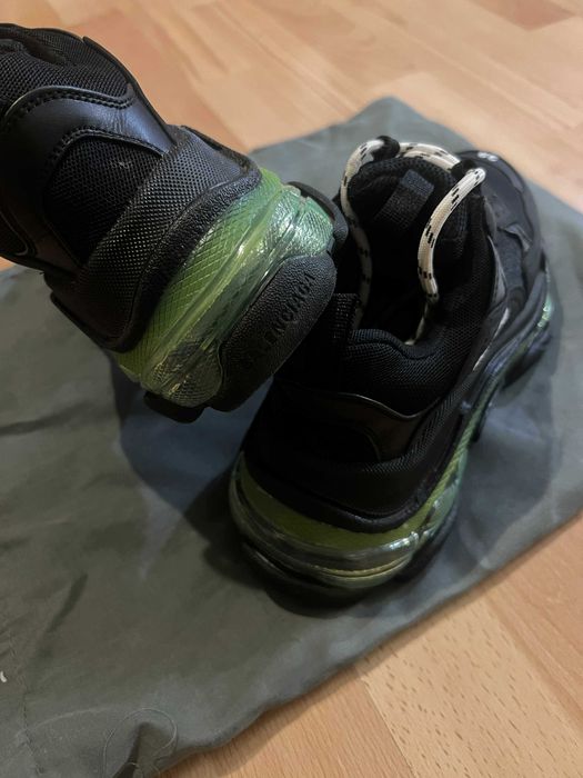 Дамски Balenciaga triple S.